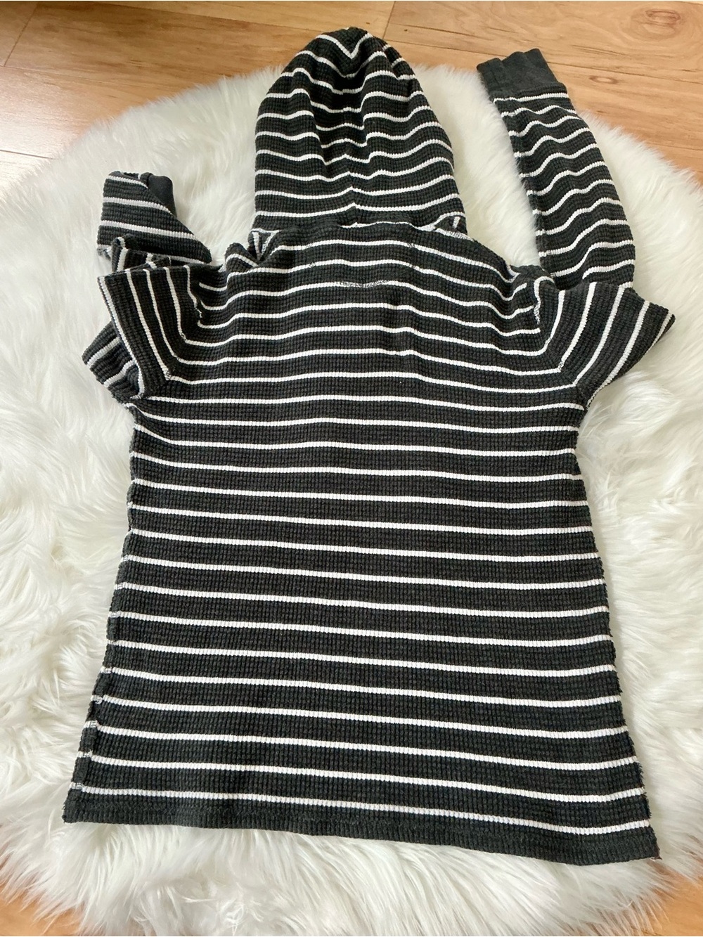 Polo Ralph Lauren Grey and White Striped Textured Cotton  Hooded Pullover Small - Picture 2 of 6